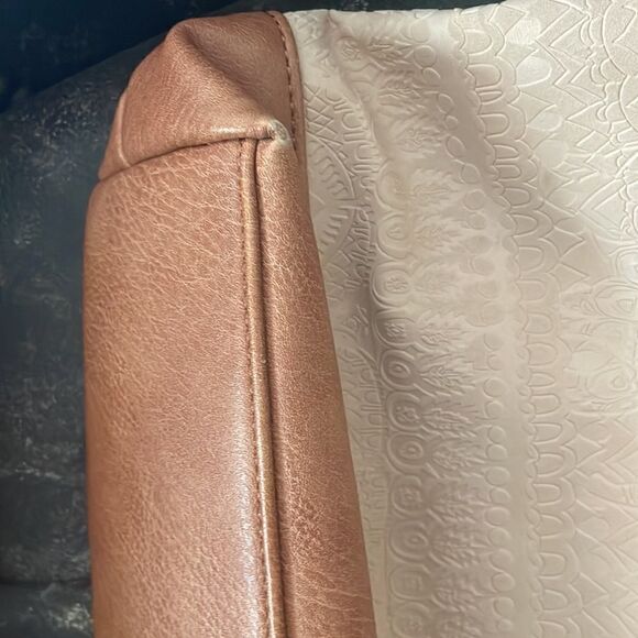 Sakroots by The Sak Arcadia Medium Shoulder - Tote - Picture 12 of 12